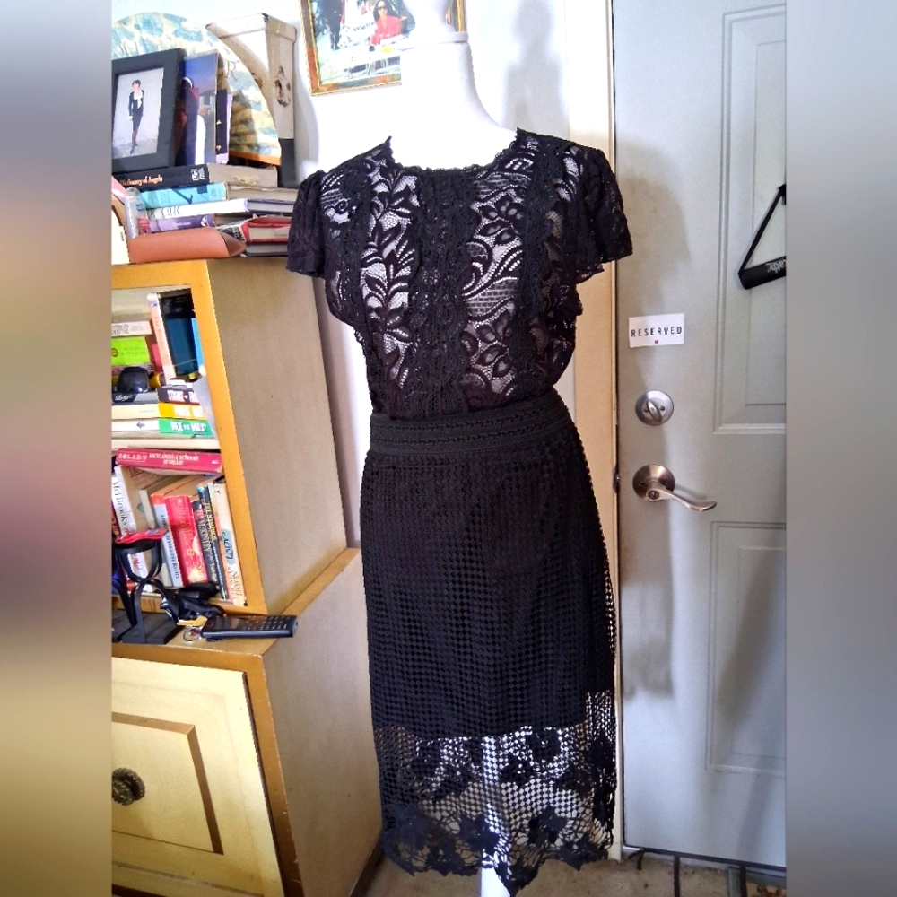 Chic 4 Pc Lace Wardrobe 40$ 1 BODY 2 SKIRTS, PANT,  SZ M/6-8 Zara, H& M